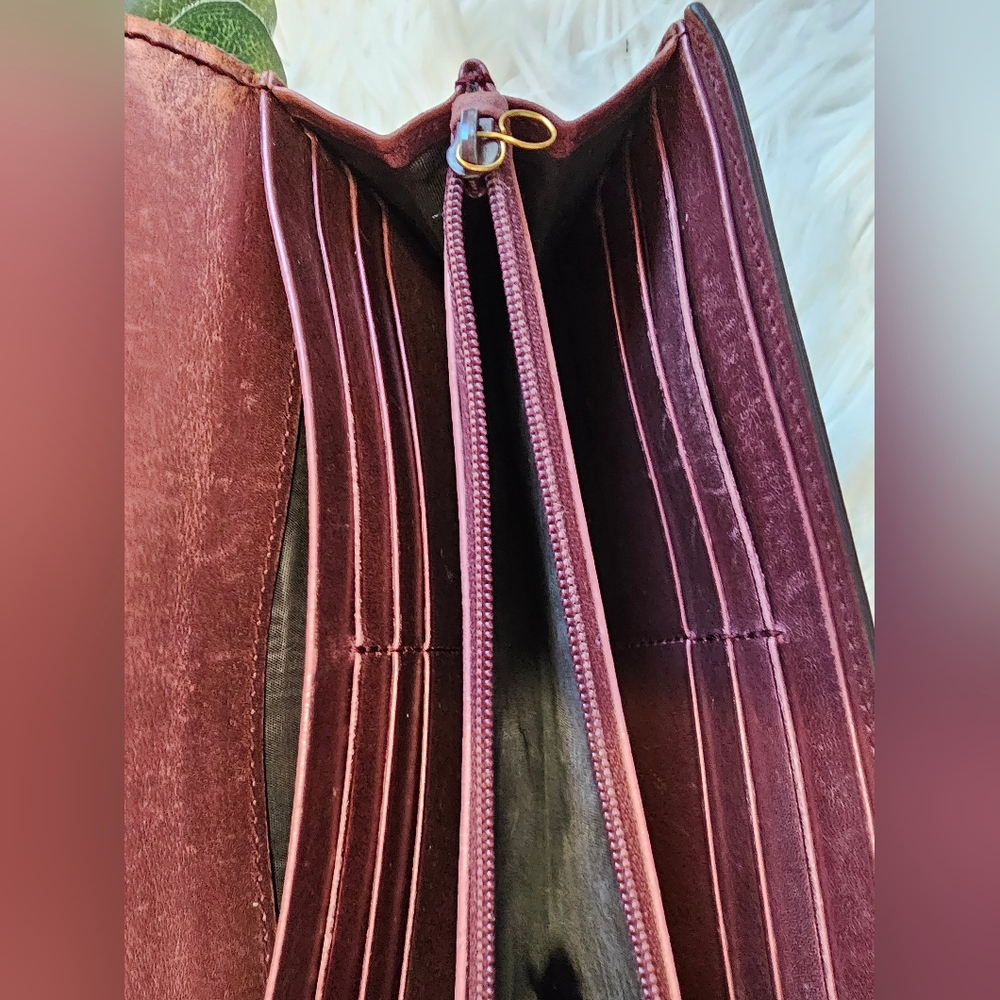 Gucci Wallet - Picture 5 of 16